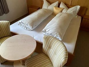 16b4a801-475d-4507-887f-ad20aa4fd523