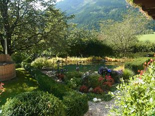 Teich mit Hot Pot So g