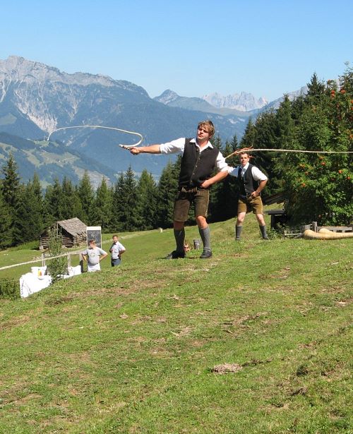 Almfest Schnalzer