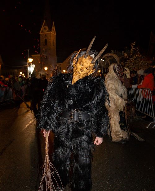 Perchtenlauf-081