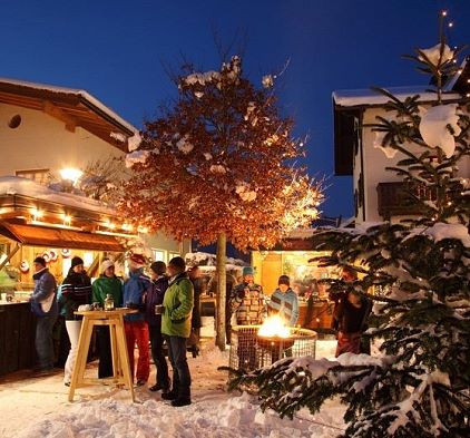 Advent markets nearby